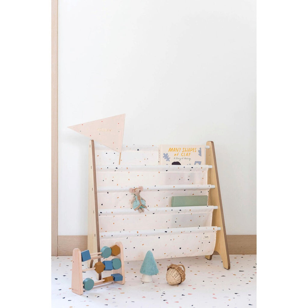 Bokhylle med 4 lommer resirkulert polyester 62x61 cm - 3 sprouts