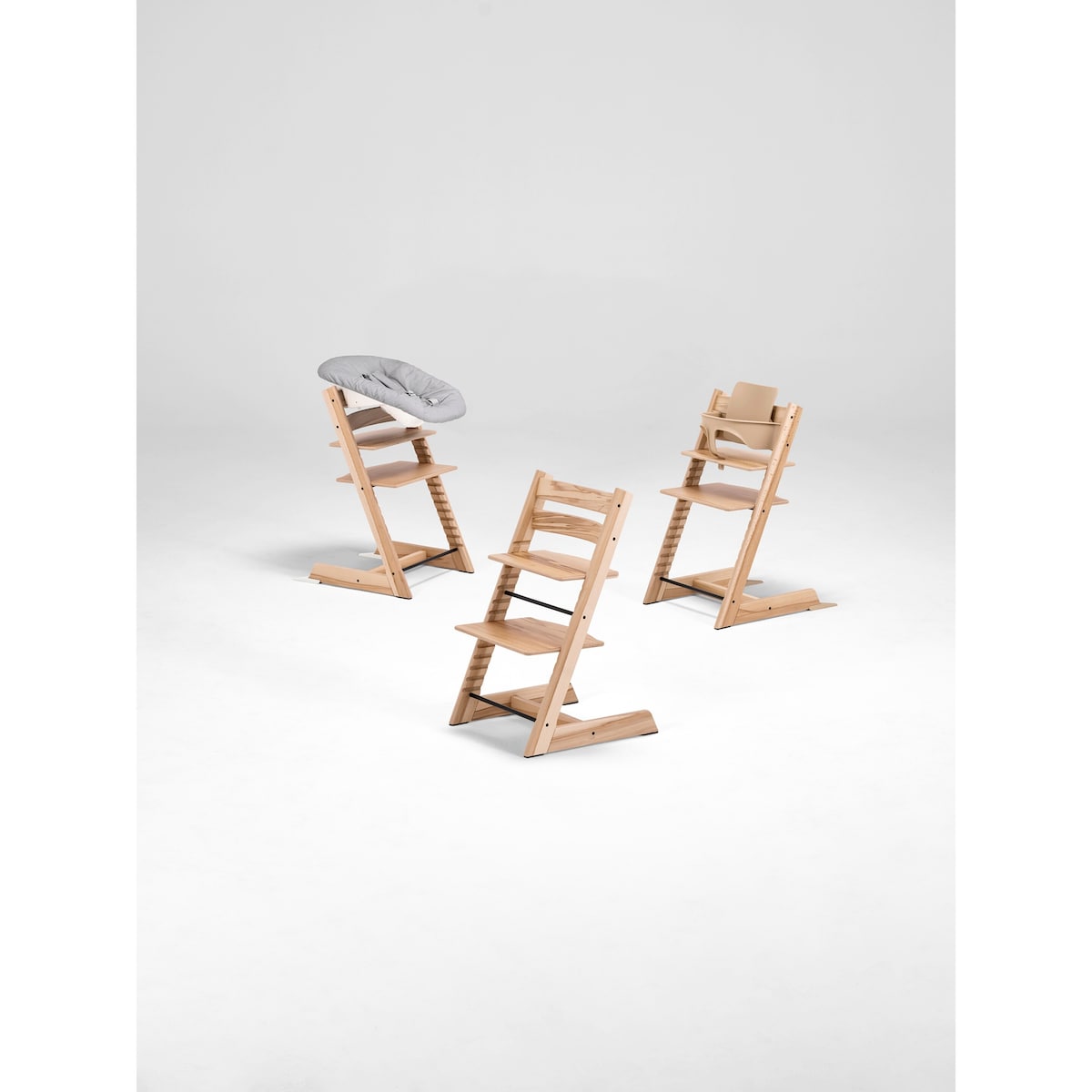 Tripp Trapp pakke i bøk med Newborn Set Deep Grey - Stokke