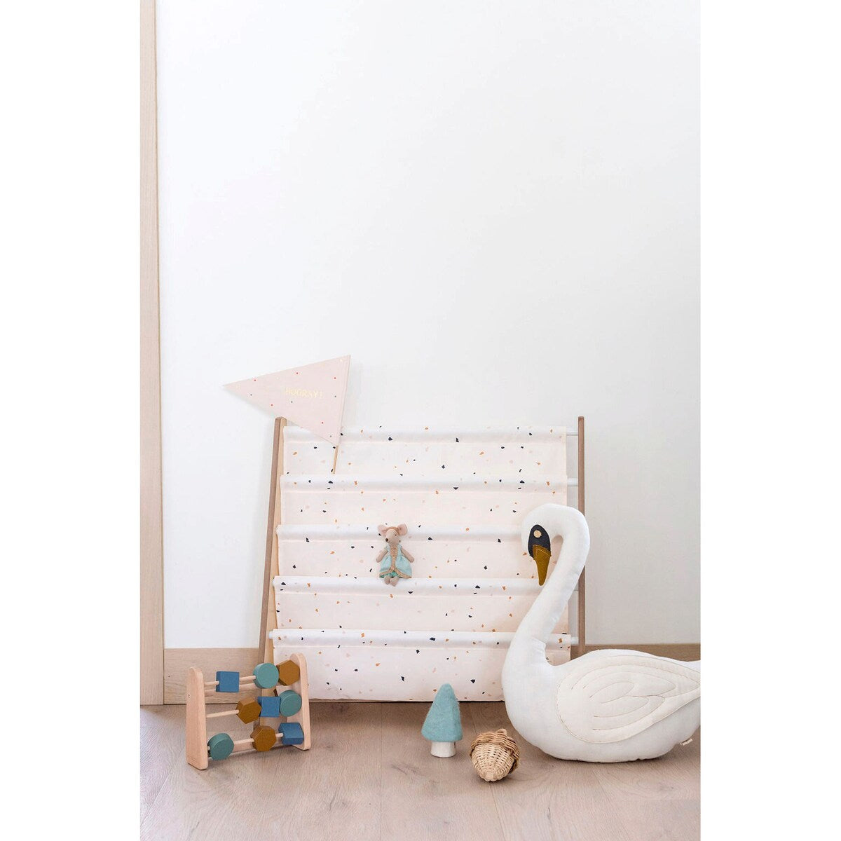 Bokhylle med 4 lommer resirkulert polyester 62x61 cm - 3 sprouts