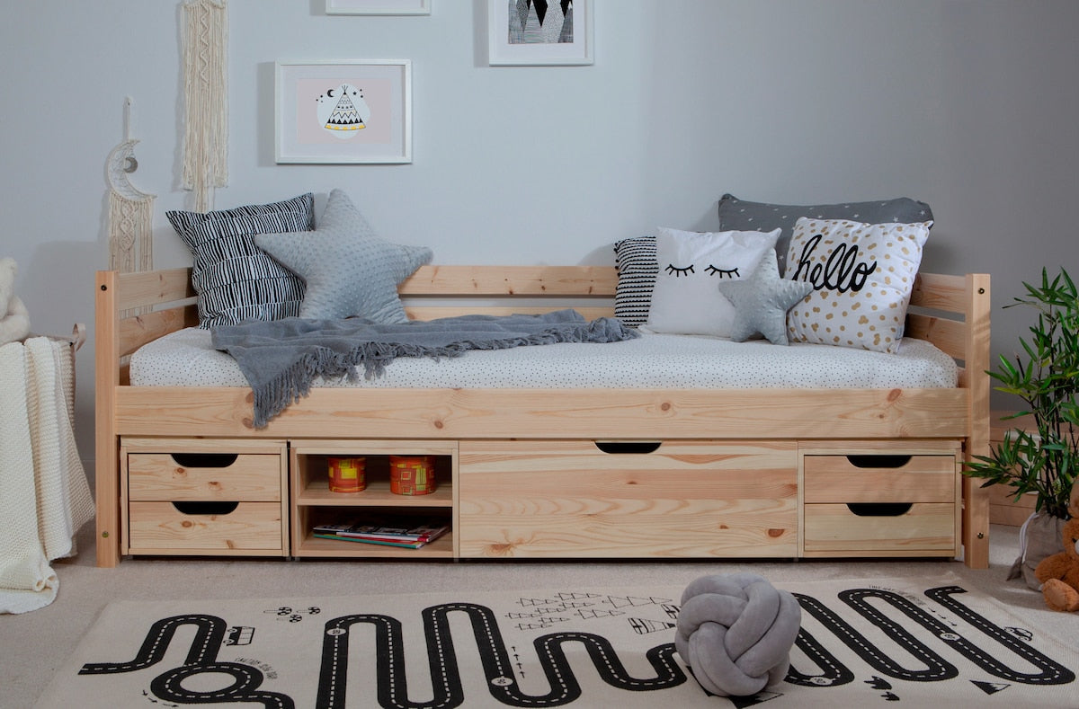 Sofaseng Naomi med oppbevaringsskuffer 90x200 cm furu - Ticaa