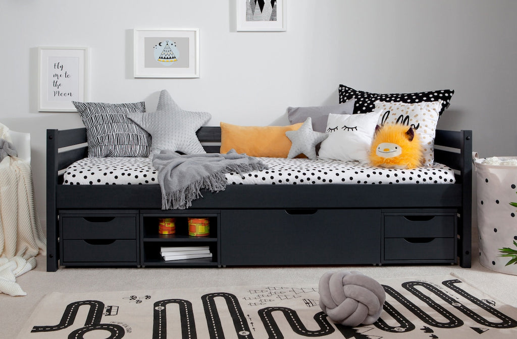 Sofaseng Naomi med oppbevaringsskuffer 90x200 cm furu - Ticaa