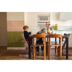 Tripp Trapp barnestol med sitepute Nordic Grey og babysett - Stokke