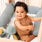Nærbilde av lyd- og teksturoverflater på Aktivitetsblekksprut Lapidou kosedyr