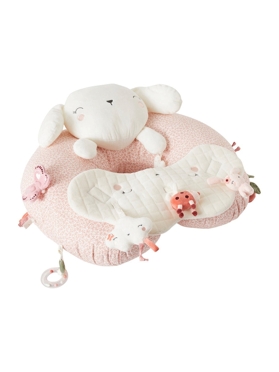 Aktivitetspute for baby med rangle og knitrepapir med avtakbare leker