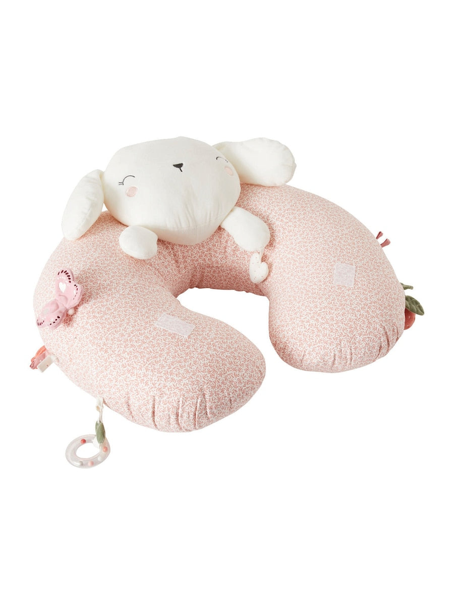 Aktivitetspute for baby med rangle og knitrepapir med tyggeringer