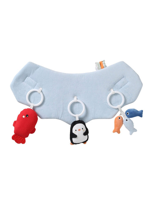Aktivitetspute for baby med rangle og knitrepapir forfra
