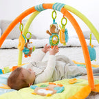 Montert aktivitetsstativ med 3D-lekematte Sleeping Forest