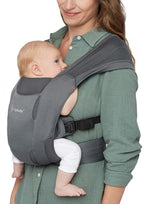 Bæresele Embrace Soft Air Mesh Washed Black nærbilde av tekstur