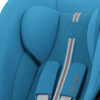 Montert Babybilstol Cloud G i-Size Plus Beach Blue i bil