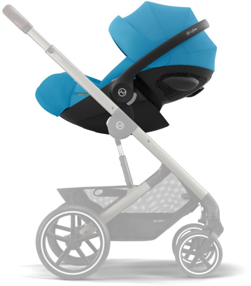 Babybilstol Cloud G i-Size Plus Beach Blue i bilsete