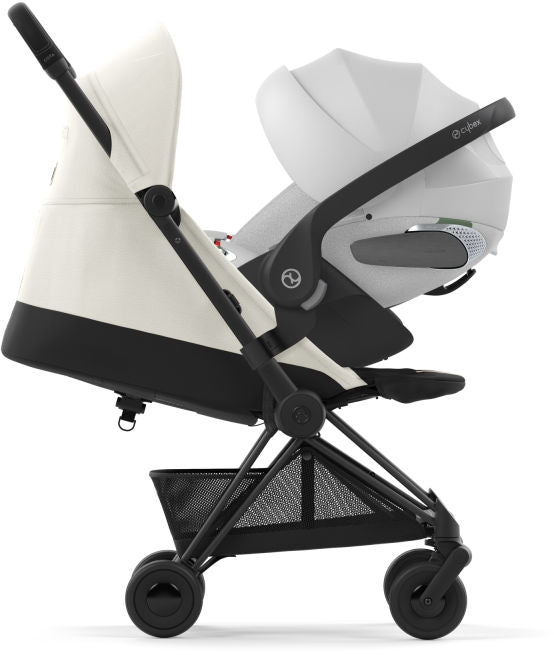 Detalj av Babybilstol Cloud T i-Size PLUS 45-87 cm hvit