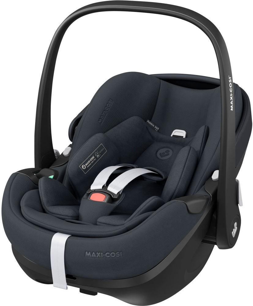 Babybilstol Pebble 360 Pro forfra med base FamilyFix 360 Pro