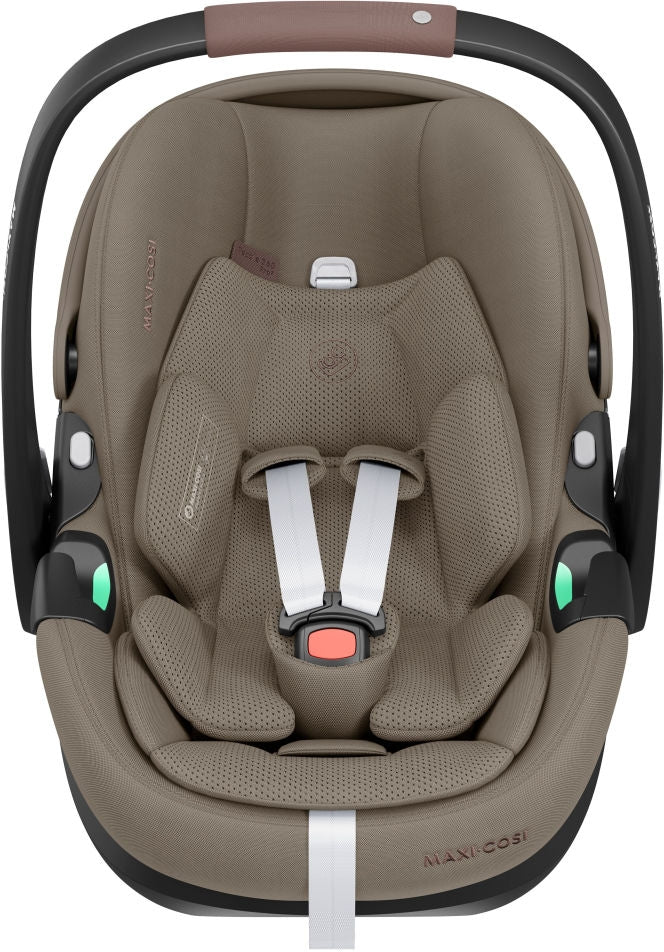 Detalj av sikkerhetssele på Babybilstol Pebble 360 Pro2