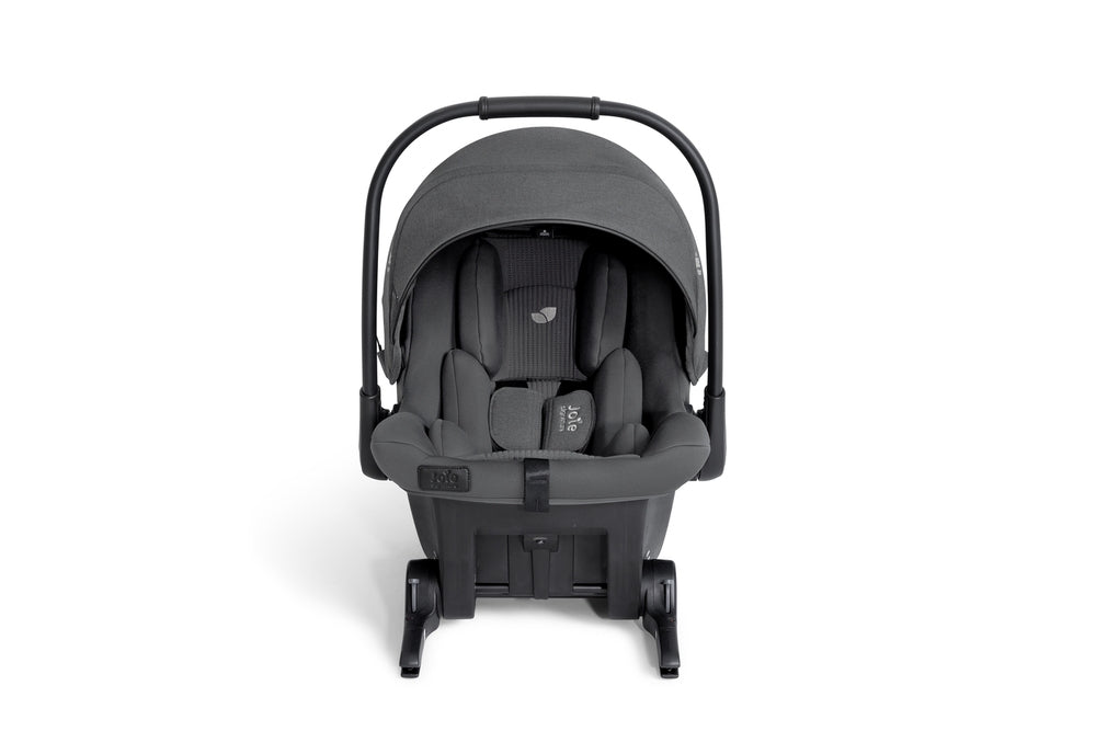 Detalj av bærehåndtak og ISOFIX-tilkobling på Babybilstol Sprint med ISOFIX 40-75 cm Ebony