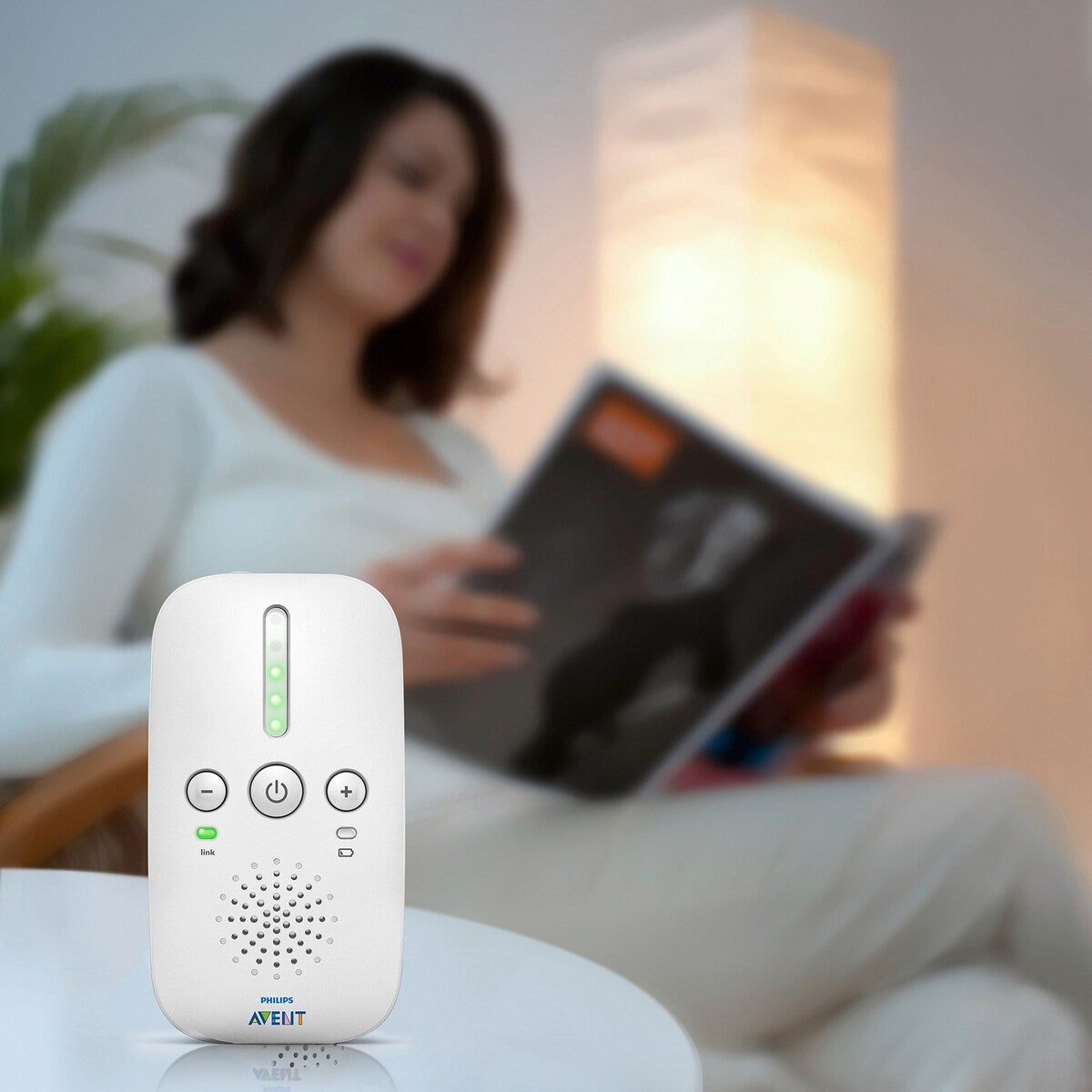 Detalj av Babycall DECT SCD502/26 med Smart ECO-modus