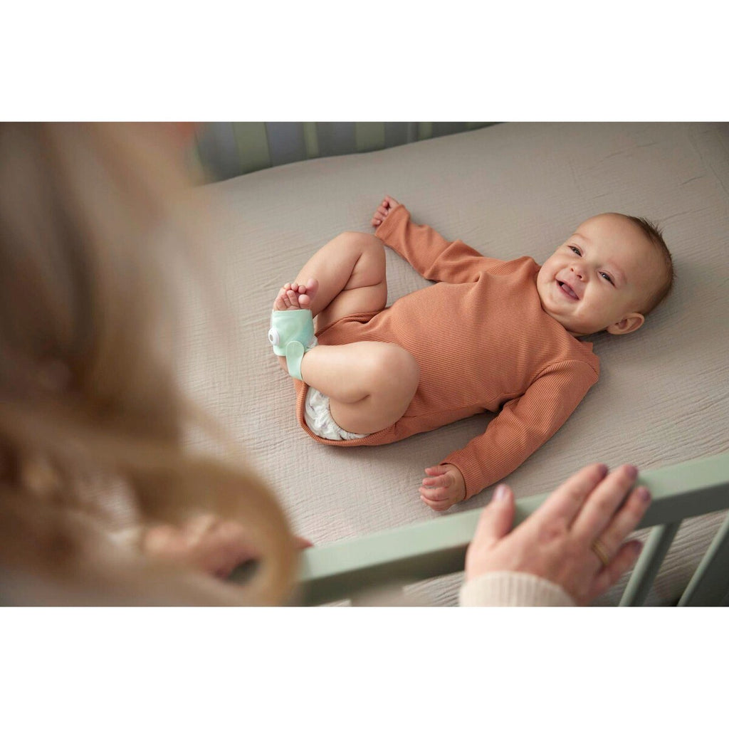 Montert Babycall med pulsoksimeter Dream Sock 0-18 mnd på babysok