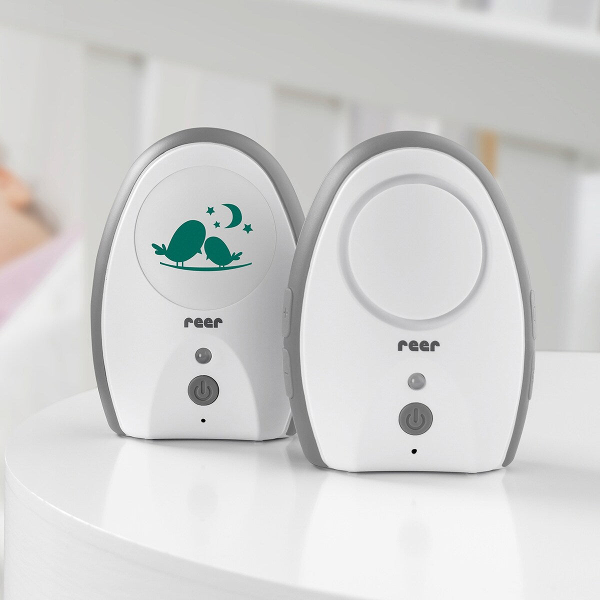 Babycall Neo Digital med ECO-modus pakkens innhold
