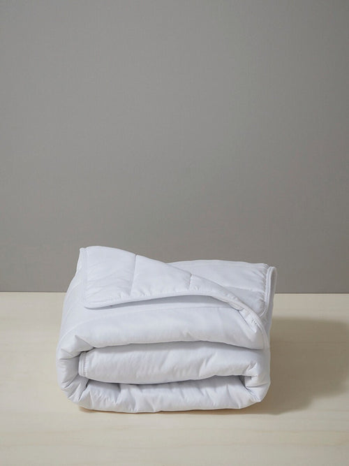 Babydyne for sommeren fuktighetsregulerende mikrofiber nærbilde av stoff