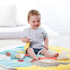 Nærbilde av myk polstring på Babygym med 3D-aktivitetsteppe Bär Bruno