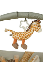 Babygym med lekematte Giraffe Kaya 100x80 cm sett fra siden
