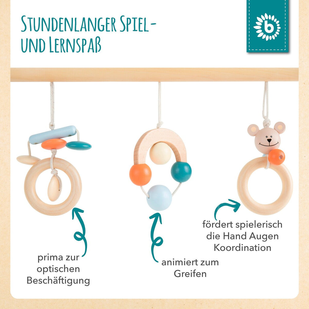 Nærbilde av fargerike leker på Babygym i tre høydejusterbar 54x54x48 cm
