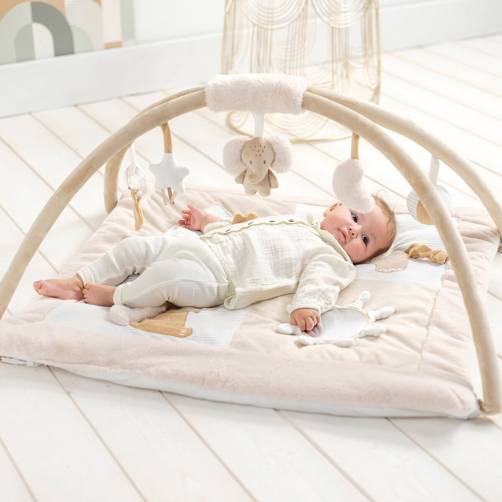 Babygym med krabbematte Flo Ernest Oli nærbilde av lekebue