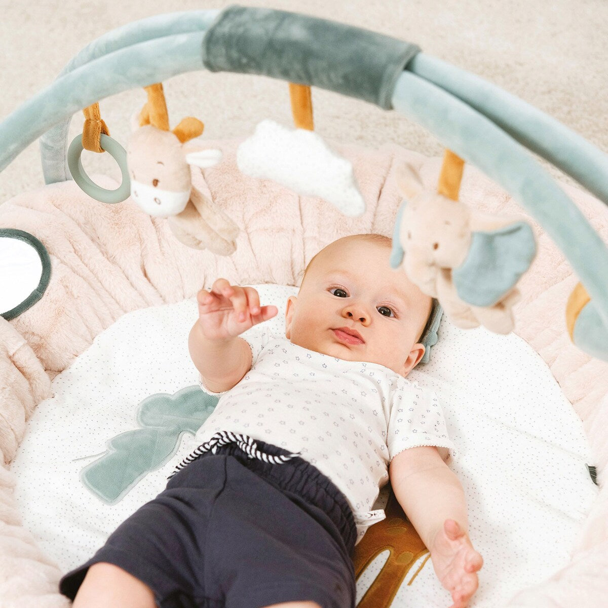 Babygym med krableteppe Luna & Axel med biteleke bakside