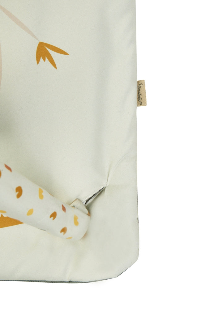 Babygym med lekematte Safari 80x80 cm detalj av leker