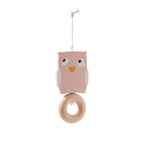 Babygymfigurer i tre Edvin 3-pack i bøk montert på babygym