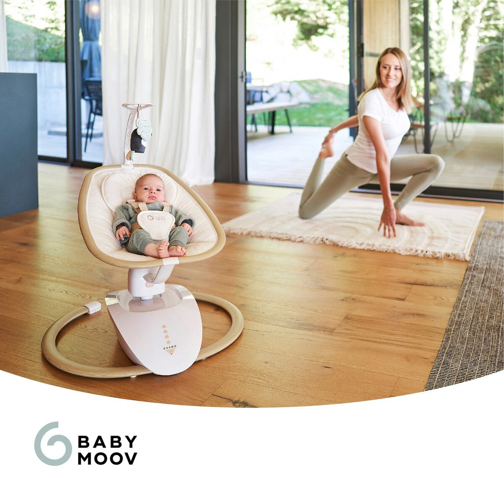 Babyhuske Swoon Hoop med 5 bevegelser og fjernkontroll samlet for transport