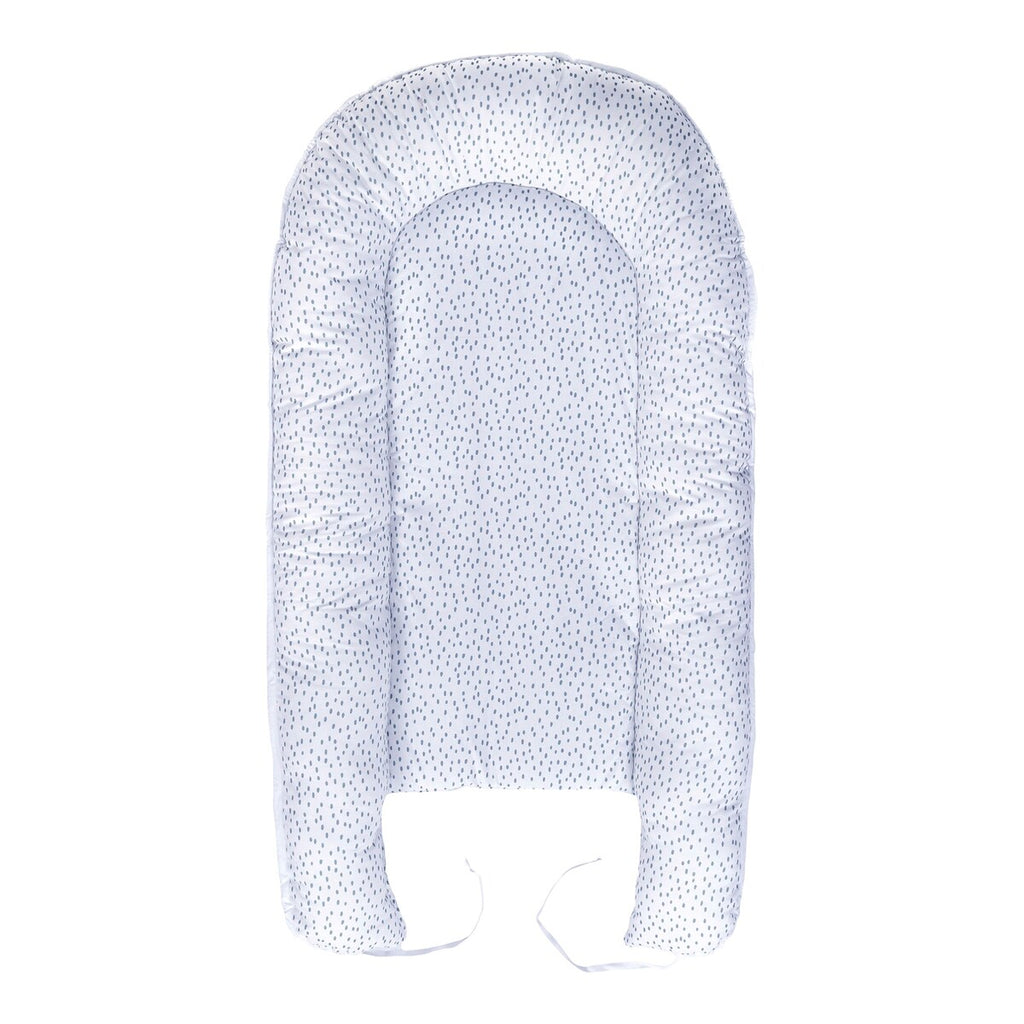Detalj av Babynest Classics vendbart 55x95 cm bomull materiale