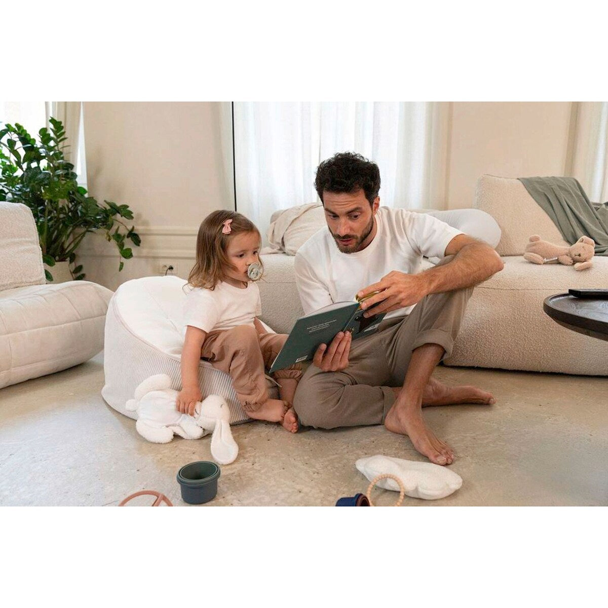 Babynest og sittesekk Seat'n Grow detalj av mikroperler