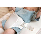 Babynest og sittesekk Seat'n Grow i bruk med barn