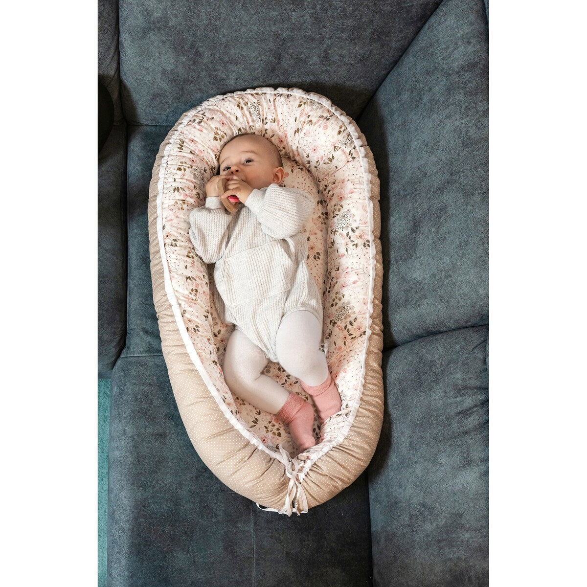 Babynest vendbart design 55x95 cm bomull - Ullenboom
