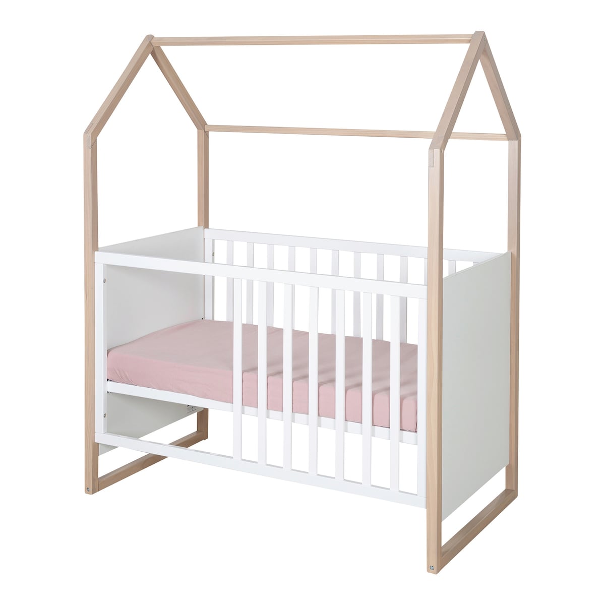 Babyromsmøbler Cabane 3 deler med husseng og garderobe montert i rom