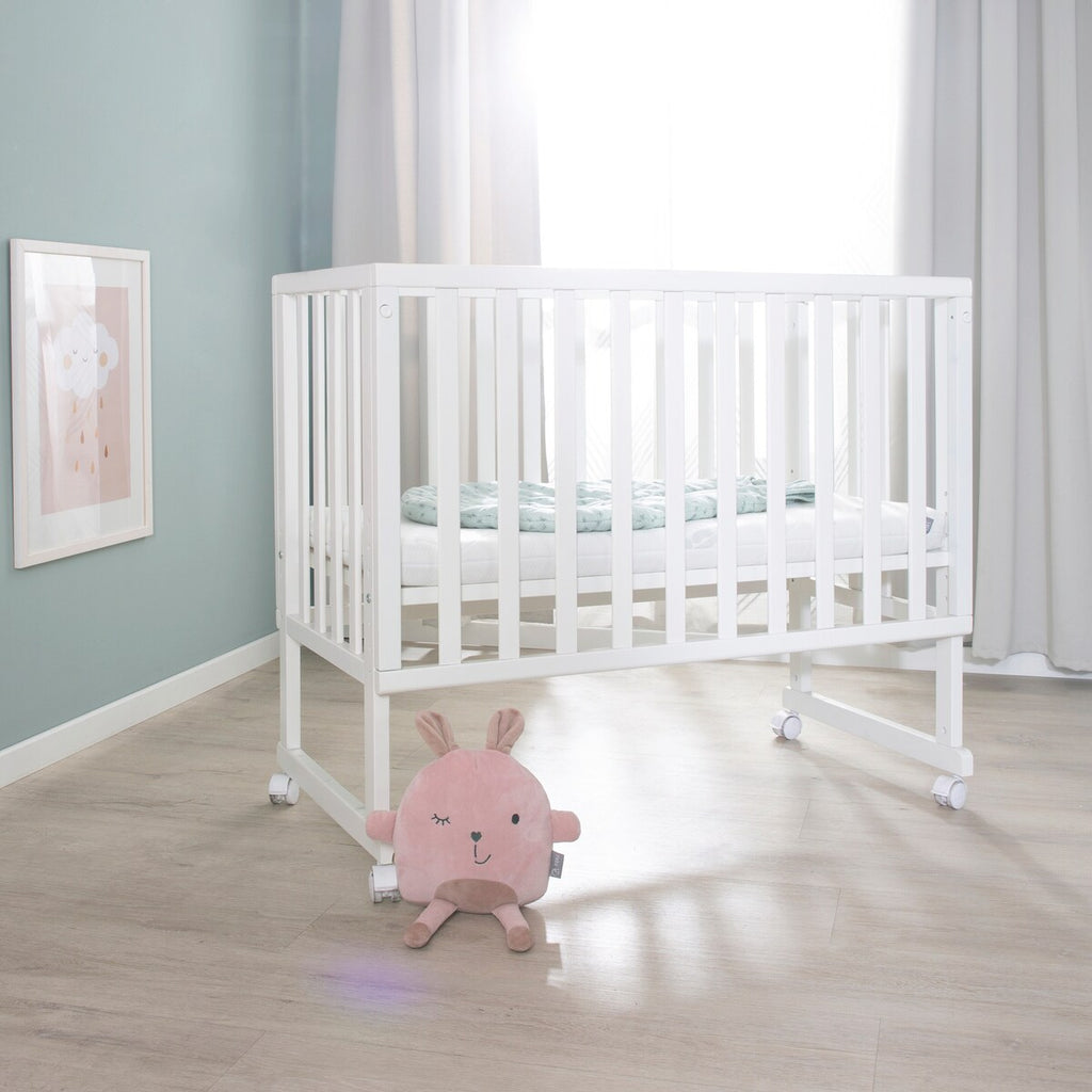 Babyseng og bedside-seng 3-i-1 med barriere og madrass - roba