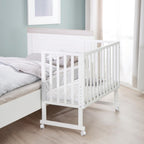 Babyseng og bedside-seng 3-i-1 med barriere og madrass - roba