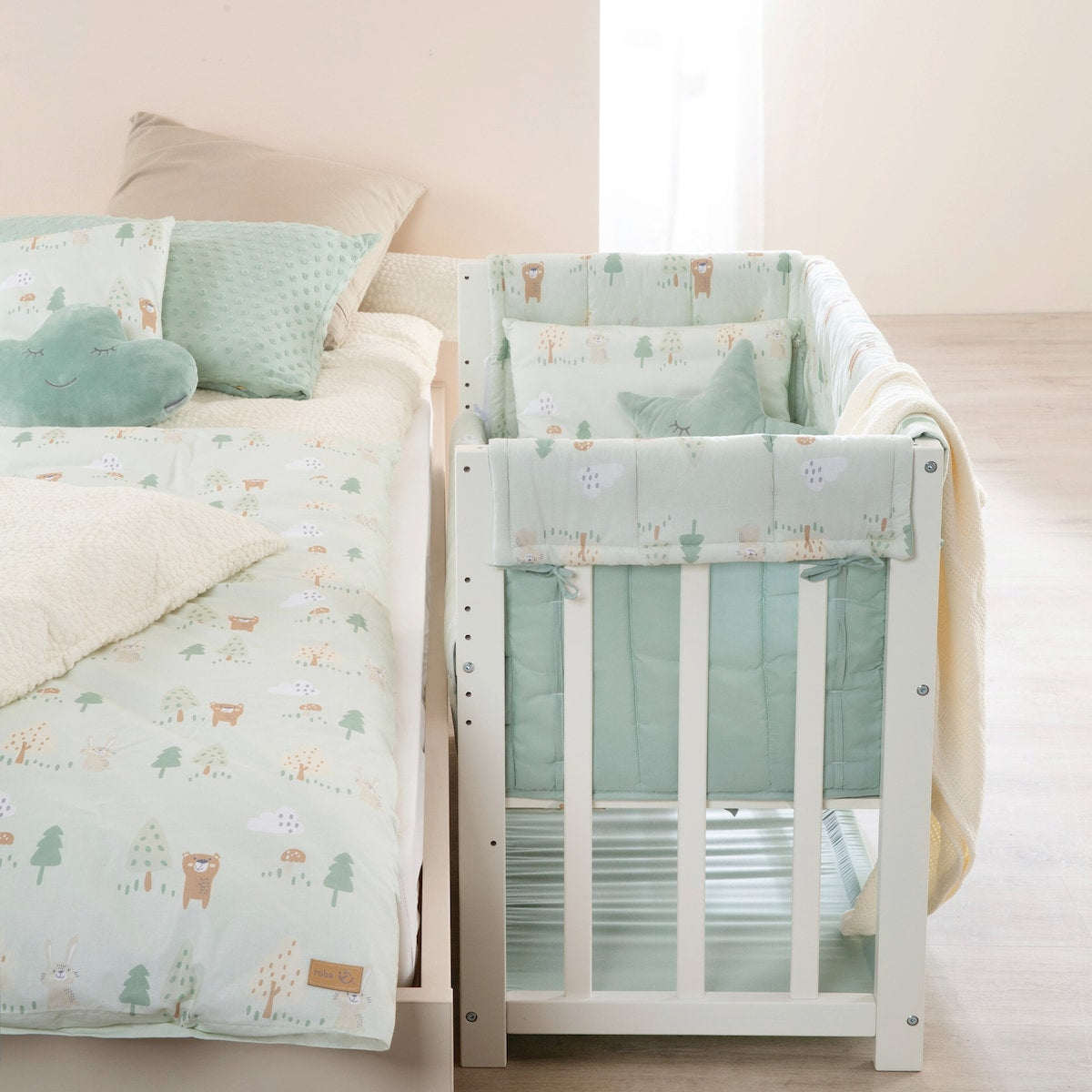 Babyseng 4-i-1 Woodland Buddies 45x90 cm oppbevaringsplass under