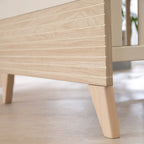 Babyseng Sidney 70x140 cm, konvertibel, opptil 50 kg detalj av lamellbunn