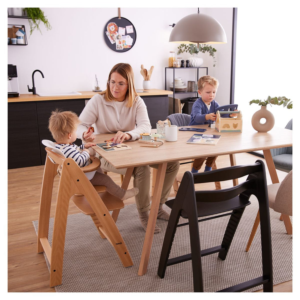 Detalj av skrittstropp på Babysete med rygglene og sikkerhetsbøyle fra 6 mnd, hvit - Hauck