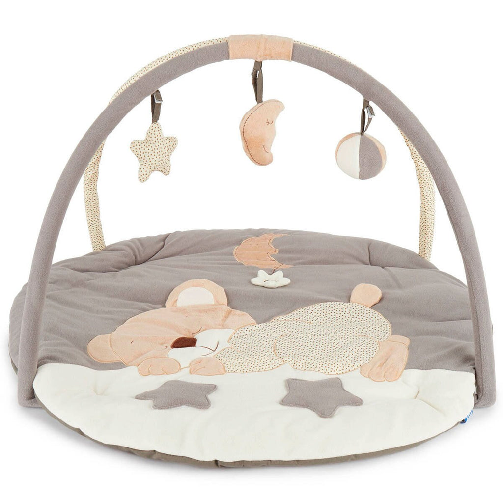 babyteppe med aktivitetsbue plysj 90x90 cm sett fra siden