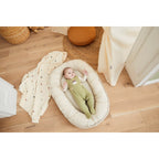 Babyteppe Dots strikket bomull 80x100 cm nærbilde av stoffets struktur