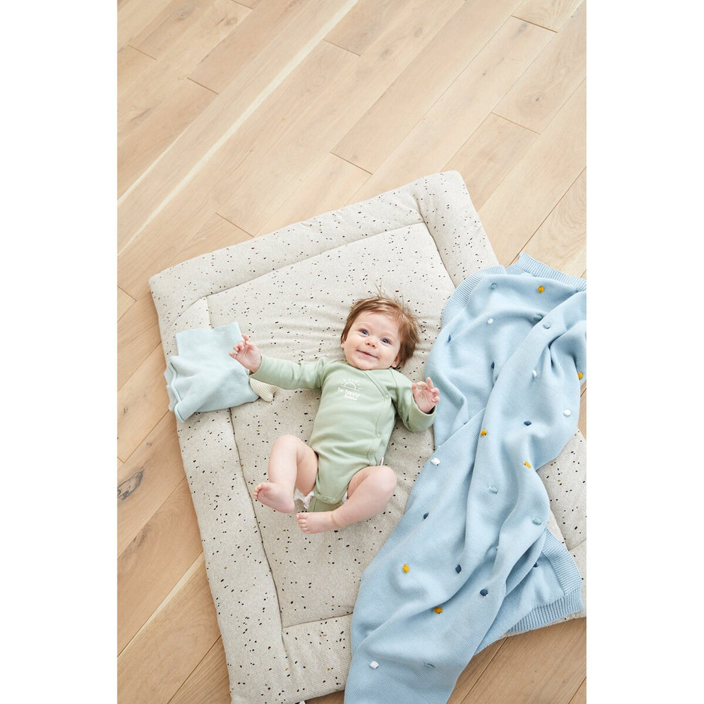 Babyteppe Dots strikket bomull 80x100 cm - BORNINO HOME