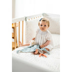 Montert Babyteppe Felix & Leo bomullsblanding 75x100 cm i barnevogn