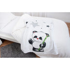 Babyteppe Fynn Panda mikrofiber 75 x 100 cm nærbilde av myk mikrofiber