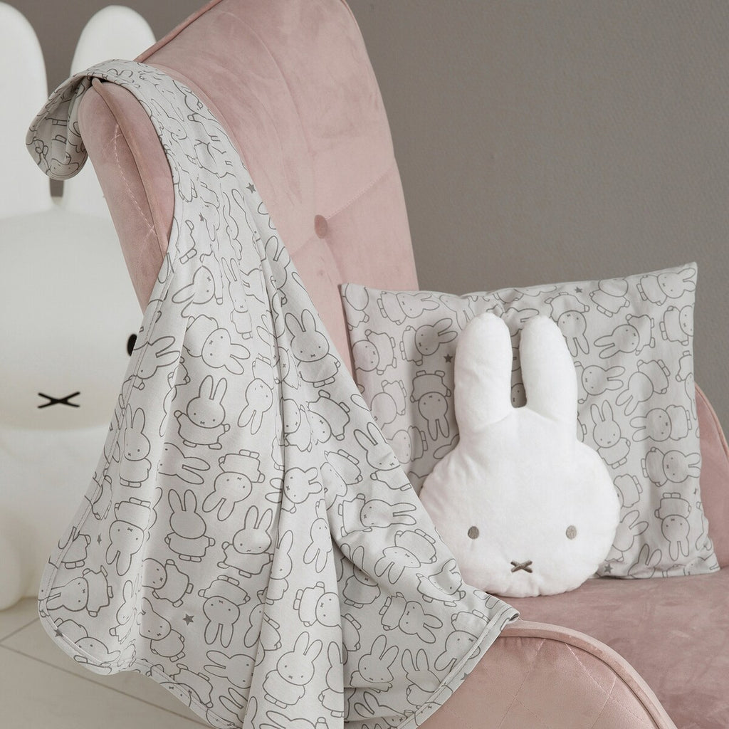 Montert Babyteppe i jersey Miffy 100 % bomull i barnevogn