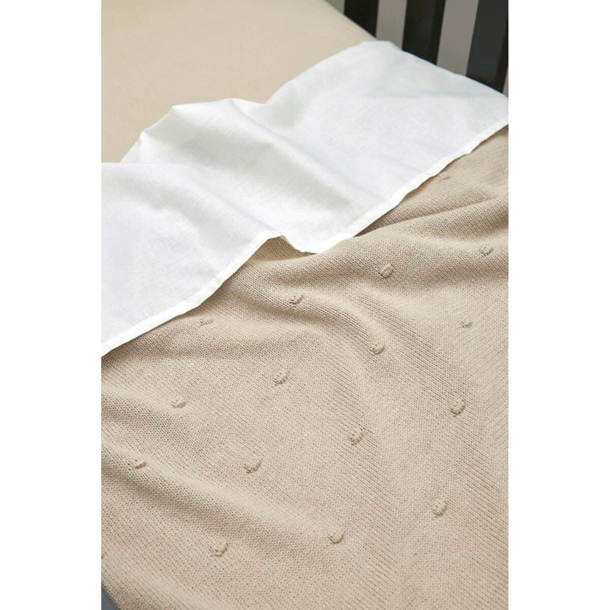 Babyteppe Mini Knots 75x100 cm 1.0 TOG bomull grovstrikk montert i barnevogn