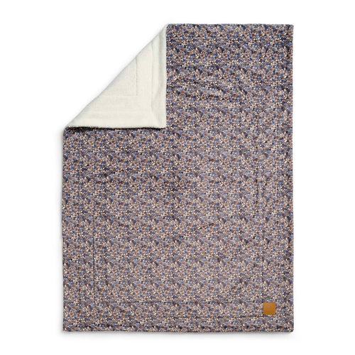 Babyteppe Pearl Velvet 75x100 cm Blue Garden forfra