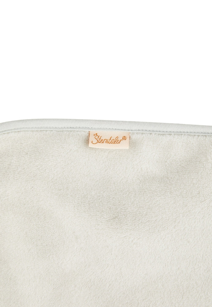 Babyteppe plysj Hanni 100x75 cm med kaninmotiv montert