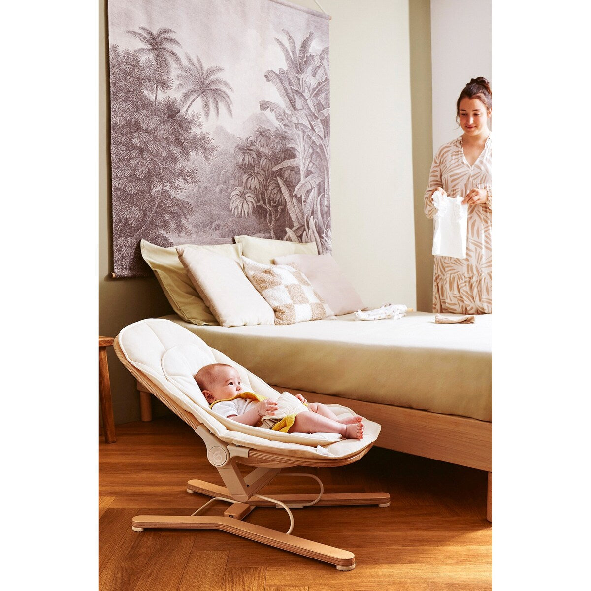 Babyvipp Swoon Flow i bøk og økologisk bomull med nyfødtinnlegg
